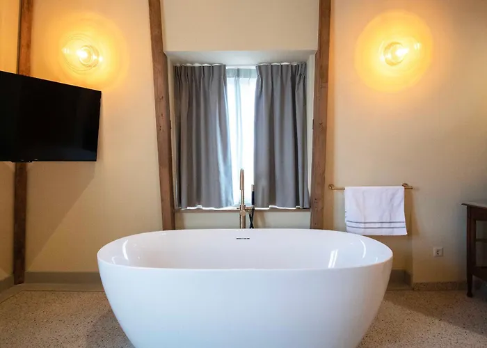 Boetiekhotel Het Gezellenhuis 酒店 *